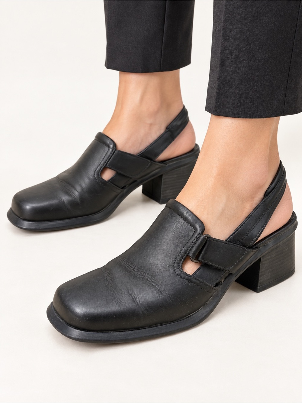 Earth Shoe Women’s Black Leather Slingback Loafer Clogs Block Heel Size 7.5